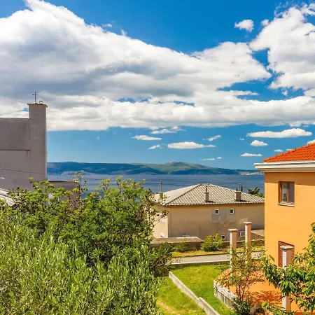 Tea By Interhome Apartament Novi Vinodolski