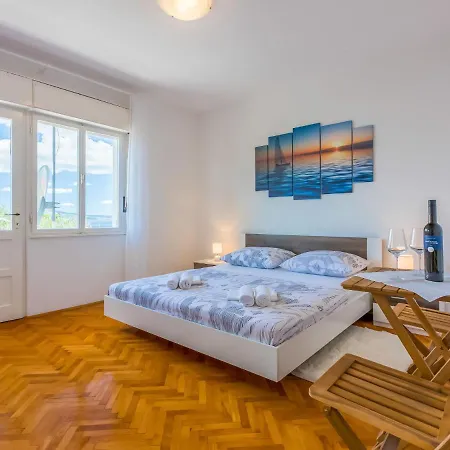 Apartamento Tea By Interhome *