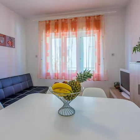Apartamento Tea By Interhome *