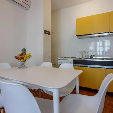 Apartamento Tea By Interhome *
